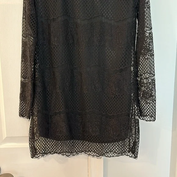 Cocktail Party Mini Black Lace Long Sleeves Dress - Picture 4 of 9